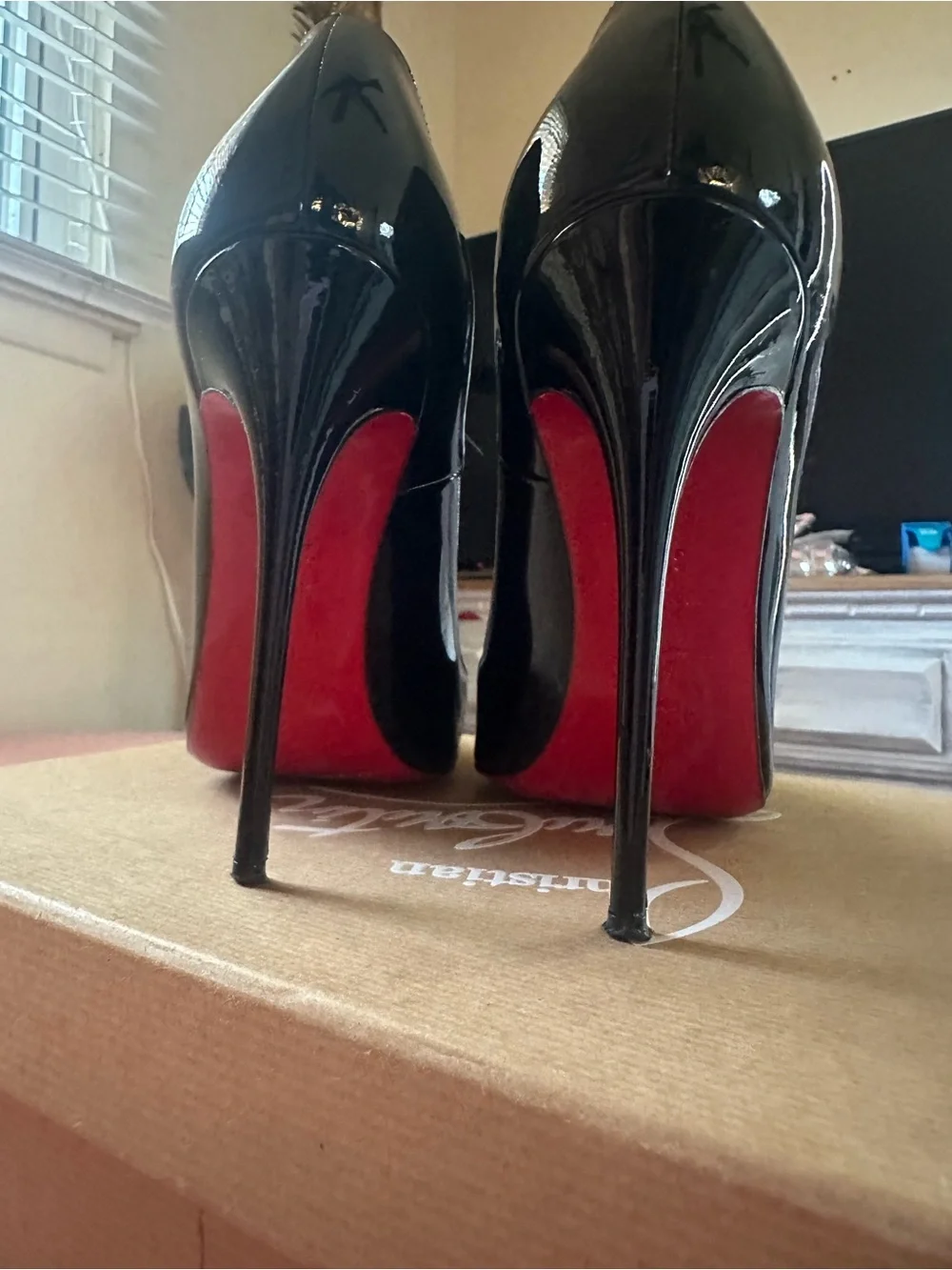 Christian Louboutin Black Patent Pointed-Toe Stiletto Pumps - Classic Gloss